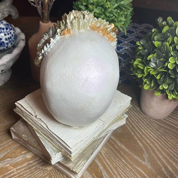 NEW! Vintage Inspired Skull Floral & Butterfly Halloween Ceramic Book Stack - Picture 10 of 12